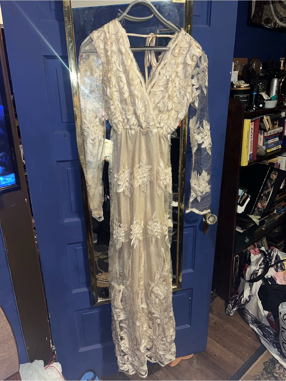 monaco Lace Appliqué Dress in Champagne